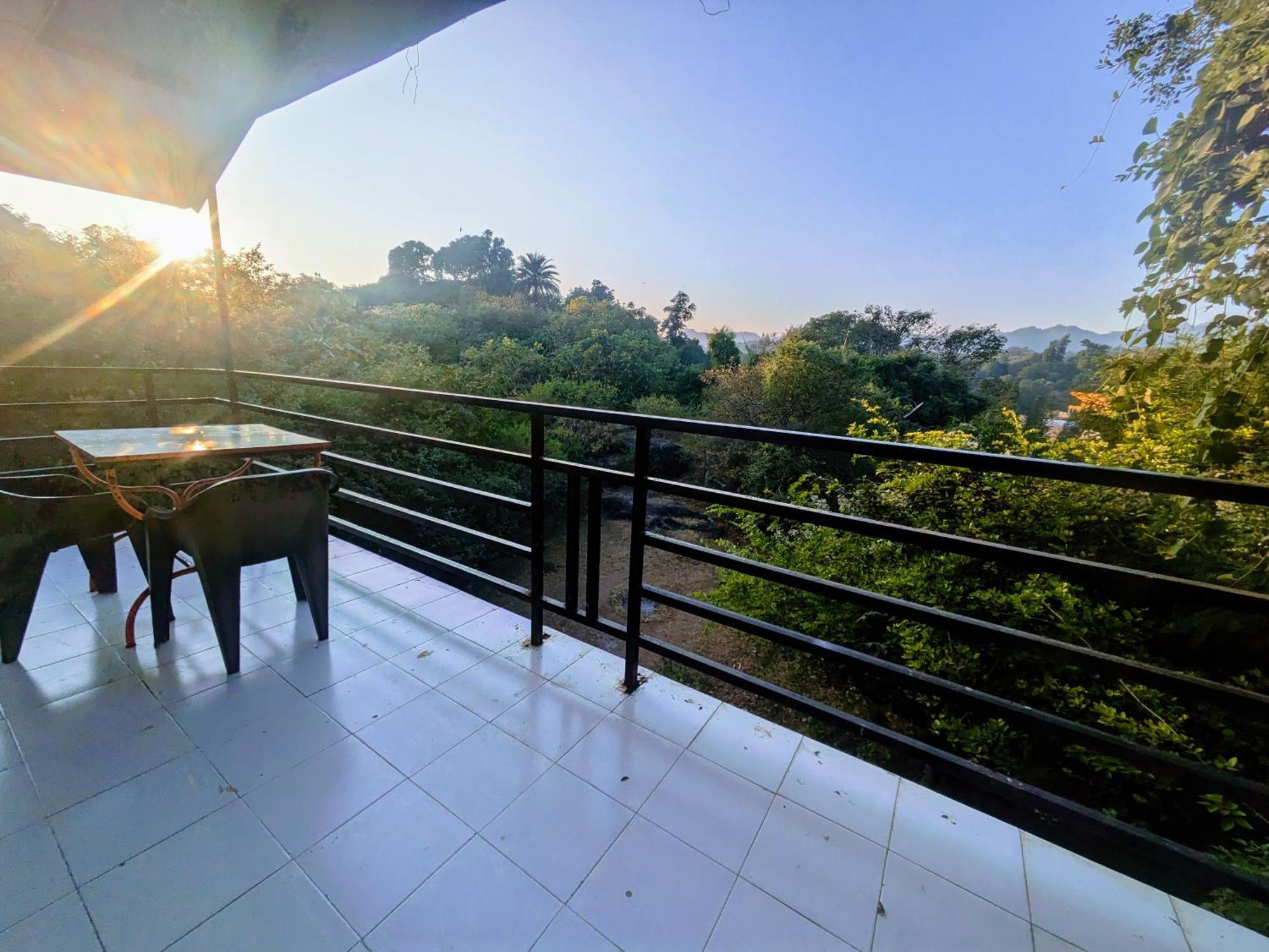 Dude Ranch Villa เมาท์อาบู ภายนอก รูปภาพ