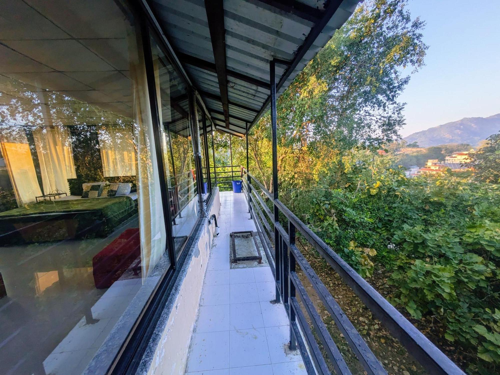 Dude Ranch Villa เมาท์อาบู ภายนอก รูปภาพ